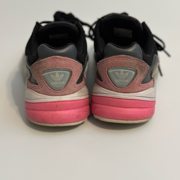 Adidas Originals Falcon Women`s Trainers EG2865 Size 5 - Picture 5 of 6